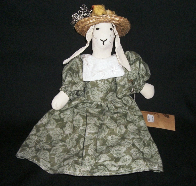 Pimitive Rabbit - Hunny Bunny Spring Rabbit