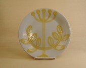 Unusual Yellow M. A. Hadley Dinner Plate