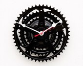 recycled Bike crank clock