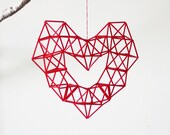 modern mobile : red heart himmeli
