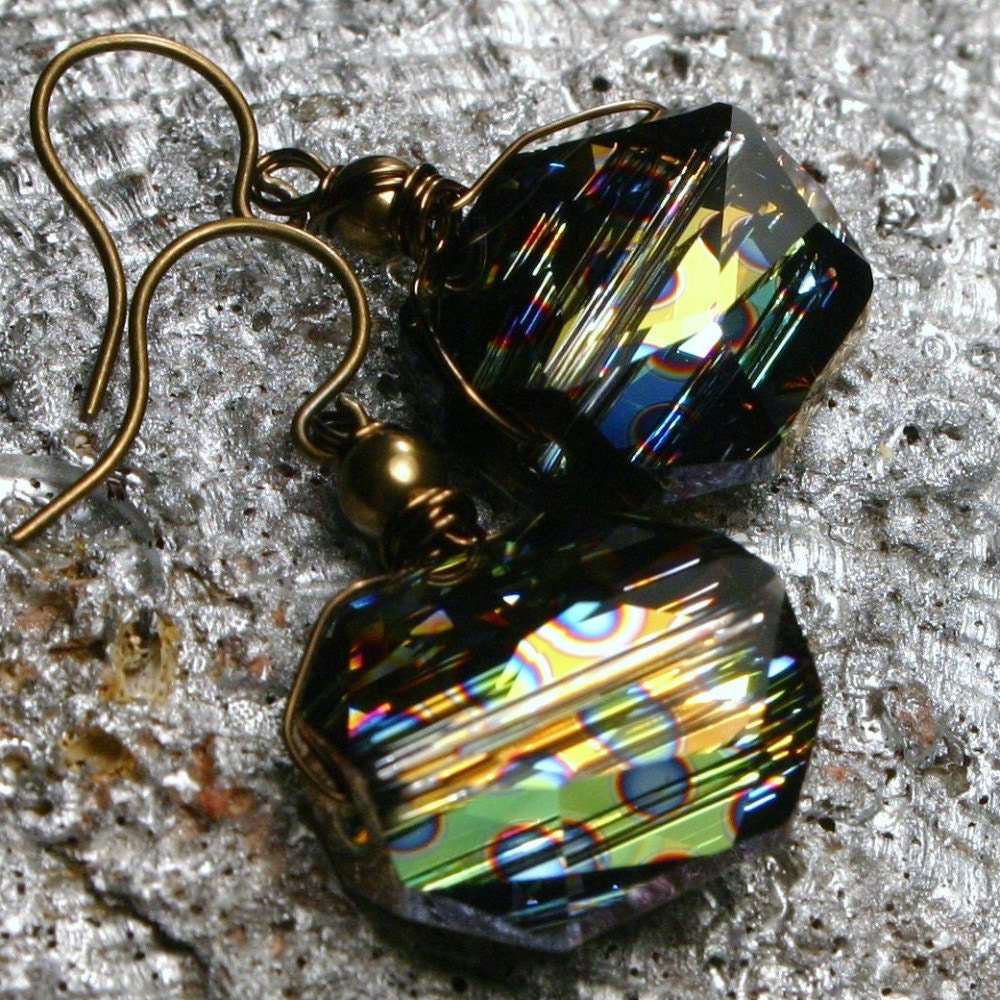 Dallas Diamond ... Orange Peacock Eye Swarovski Crystal ... Brass Wrapped Earrings