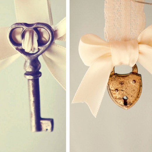 guarded heart - bouquet pin