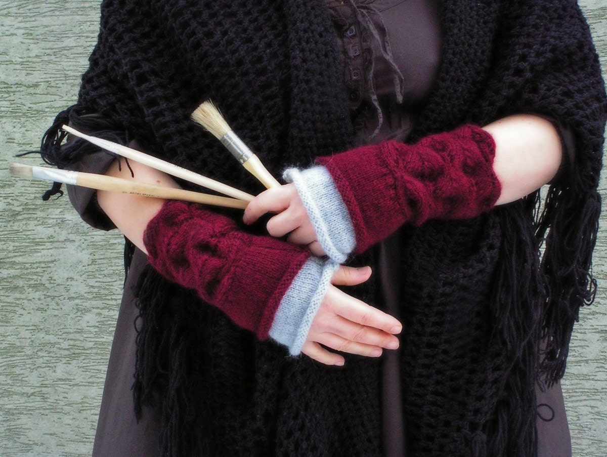 Warm shade - hand knitted layered wrist warmers mittens