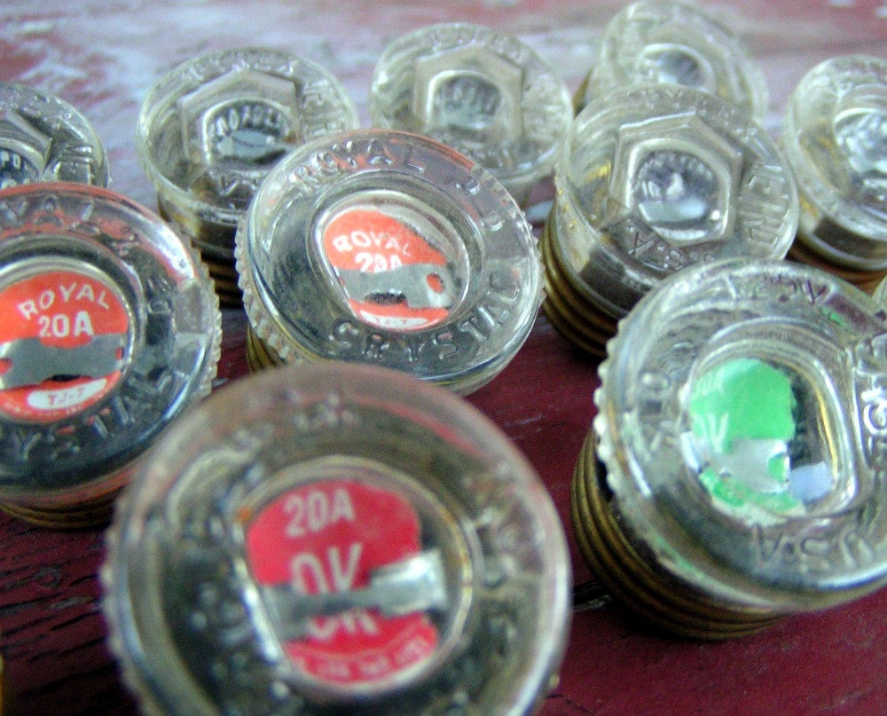 Vintage Fuses. Bakers Dozen