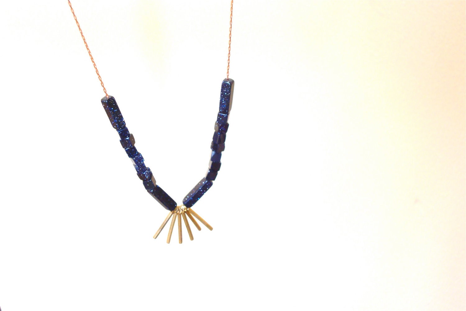 spark (navy goldstone)