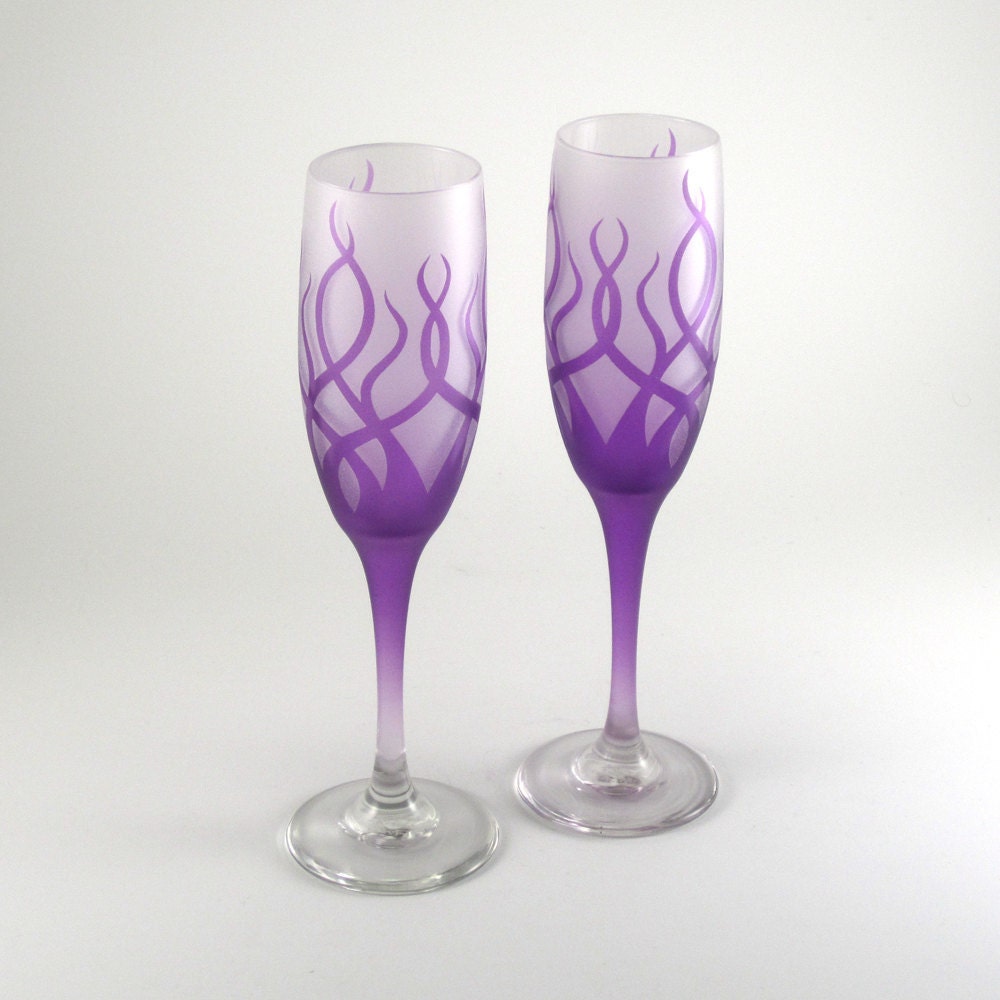 Champagne Flutes - Etched and Painted Glass - Strands design - Purple Frost
