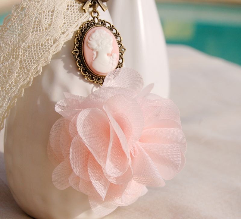 Beautiful soft pink phone charm, Chain for mobile phone - WorldDesigns