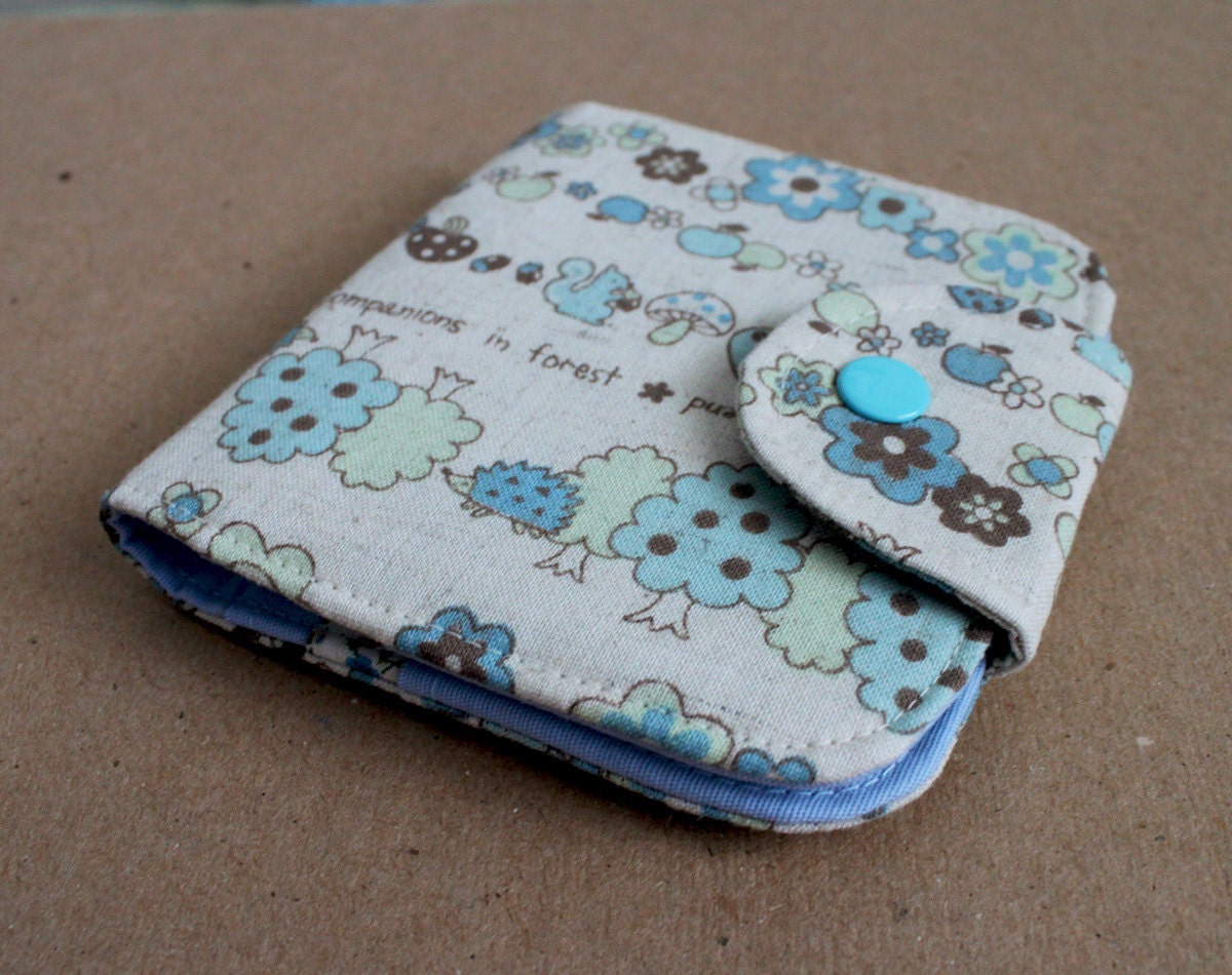 6 Pocket BiFold Wallet with Change Purse in Japanese Woodland Linen