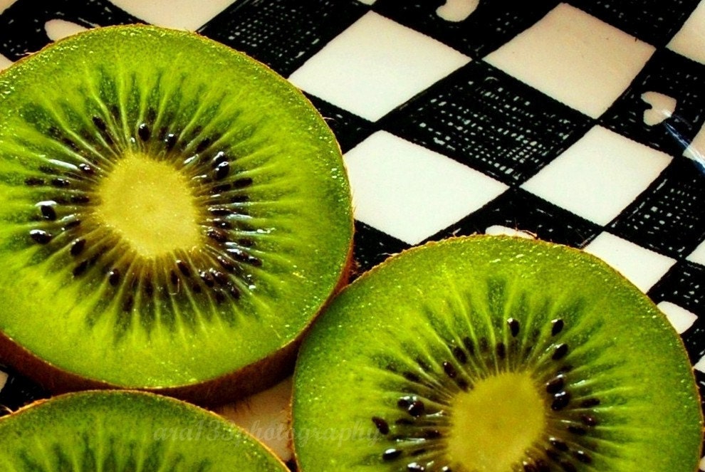 Kitchen Photo Green Photo -Kiwi - 4x6 Inch Photo - Fine Art Kitchen Food Photograpy Print - bright green kiwi slices