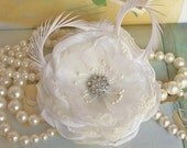 White Bridal Hair Flower, Fascinator, Hair Clip, Bridal, Feather Flower, Fascinator, Hairpiece, Headpiece, Wedding, Rhinestone, Tulle