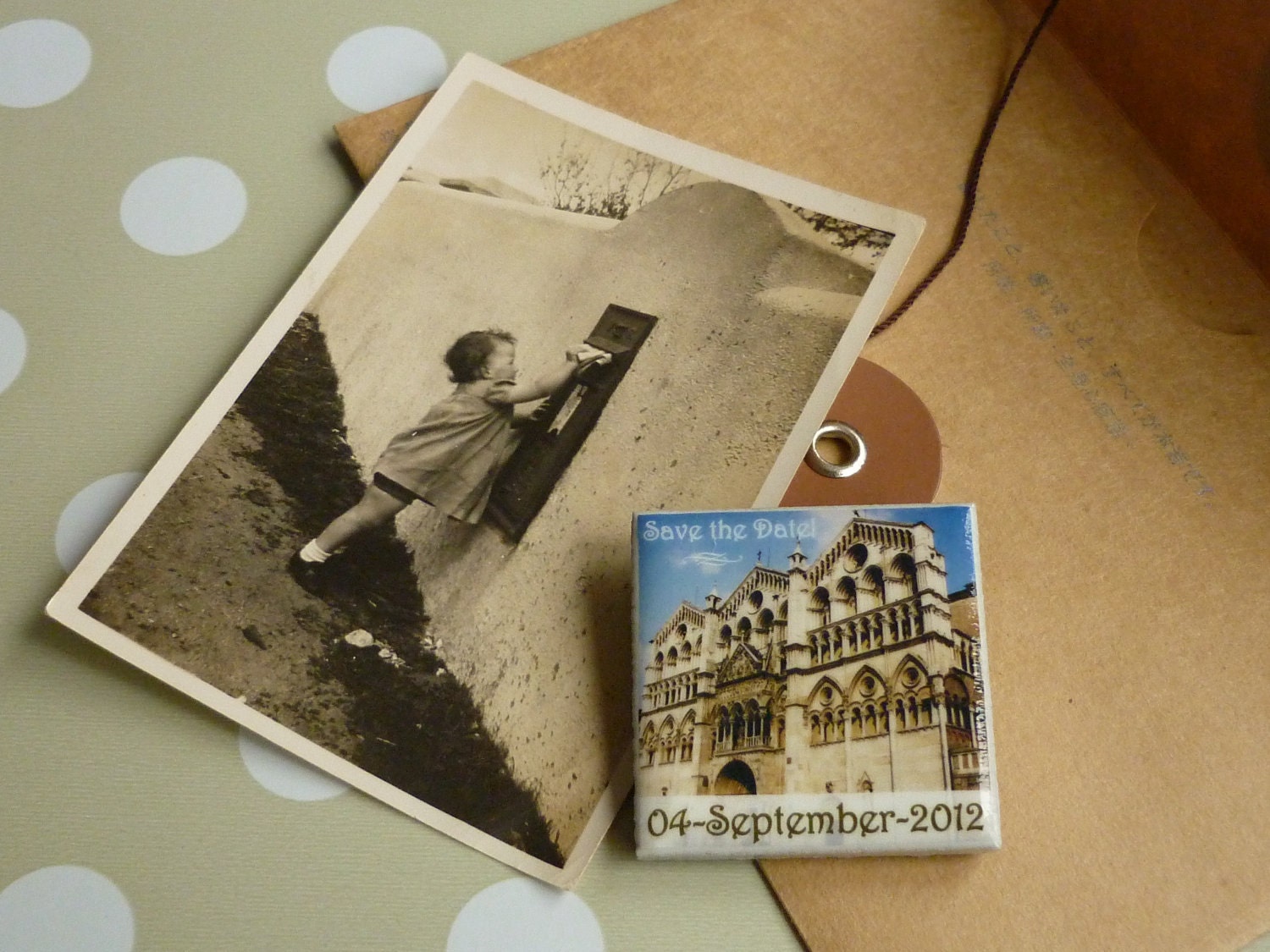 SEALED WITH A KISS, Save-The-Date, 50 Fridge Magnets