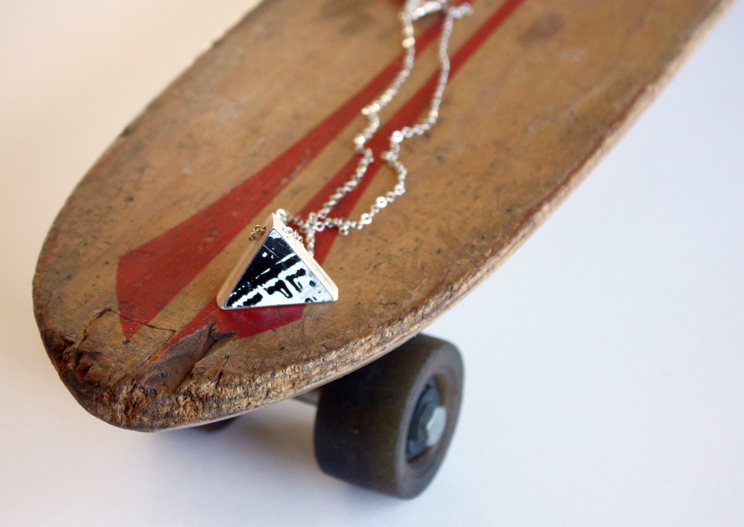 Recycled Skateboard Single Triangle Necklace-Black and White