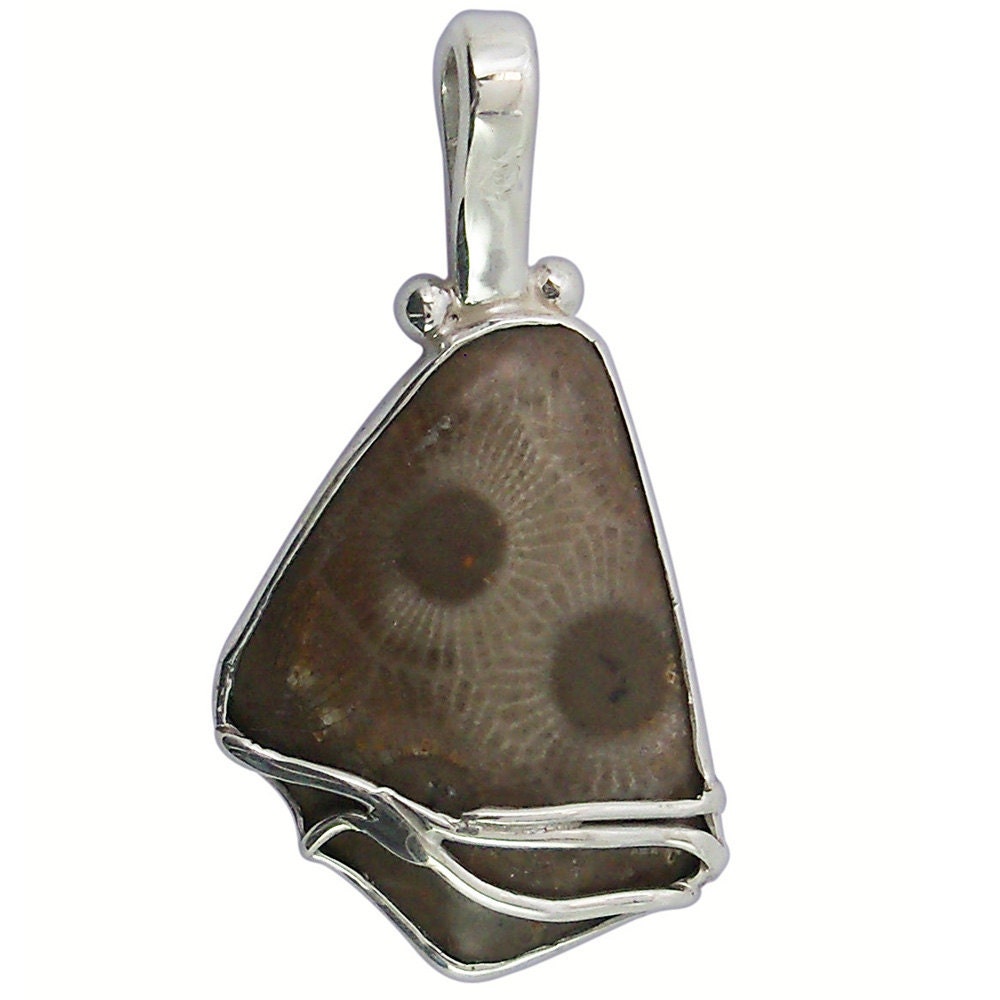 Petoskey Stone and Sterling Silver Pendant ppkyg1968