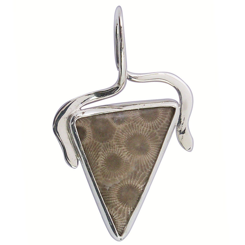 Petoskey Stone and Sterling Silver Pendant ppkyg1970