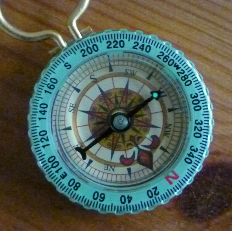 Steampunk COMPASS Necklace Victorian pendant charm pirate GLOW in the Dark - Adventure Traveler - Journey in Time