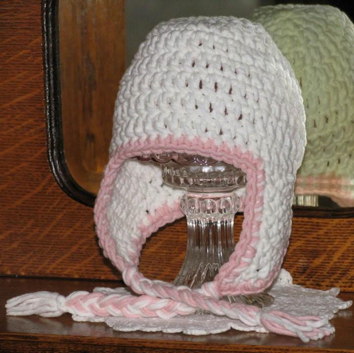 Size: Toddler / Hand Crocheted White Ear Flap Hat with Pink Border and Pink and White Ties