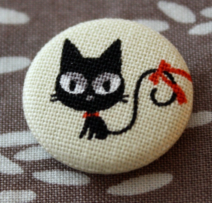 Black Cat Magnet