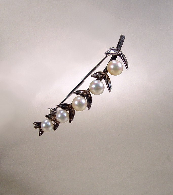 Sterling Silver Cultured Pearl Brooch Floral Flower Bud Engraved Vintage 1940s Jewelry