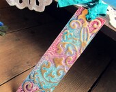 As seen in Bead Trends Magazine, Vintaj Natural Brass Embossed Bookmarks