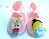 Alice in Wonderland Baby booties