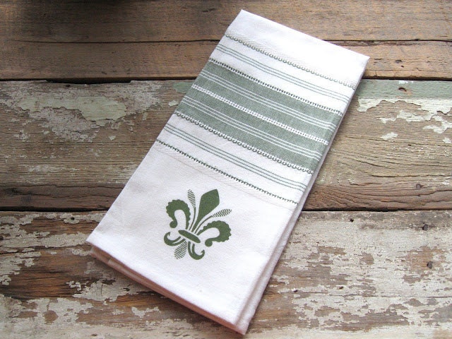 Fleur de Lis Tea Towel Moss Green Horizontal Stripe