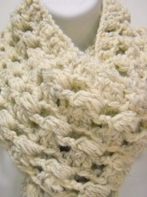 Chunky Crochet Scarf in Beige