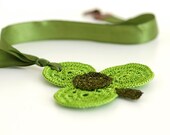 Crochet Necklace Green Shamrock
