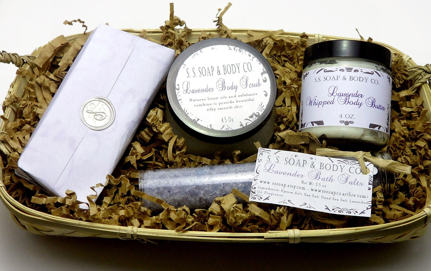 Lavender Bath Gift Basket Set - Soap Bath Salts Body Scrub Whipped Body Butter