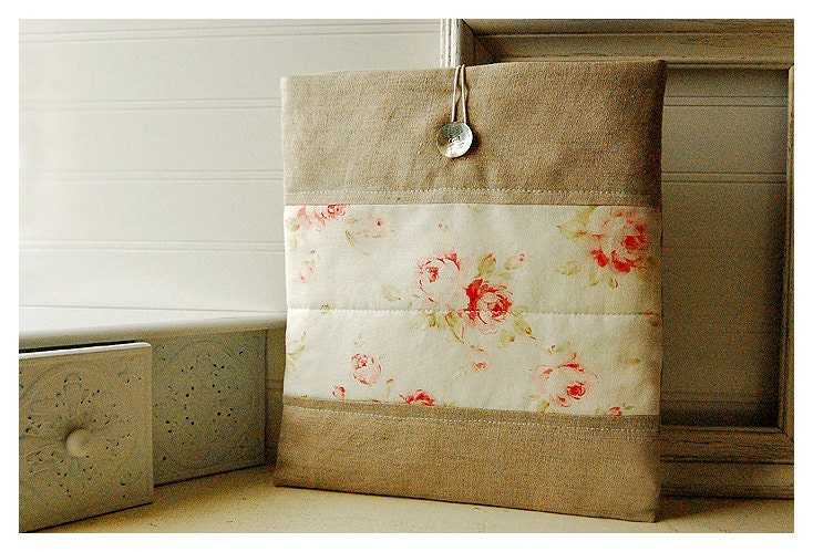 iPad 3 Linen Rose  iPad Case Quilted Shabby Chic Ipad Bag iPad Cover iPad Sleeve Ipad 1 Ipad 2 Sleeve tagt team