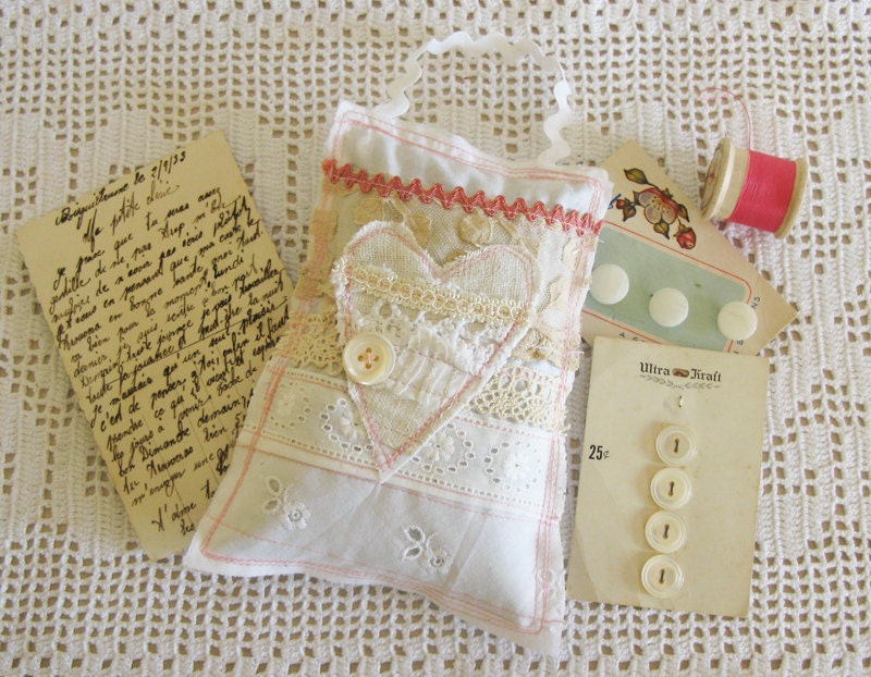 Romantic Lavender Sachet Wedding Gift Eco Chic Repurposed Vintage Linen and Lace Wedding Favor by Mycherrytree on Etsy