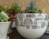 Finel Arabia bowl mushroom enamel finland