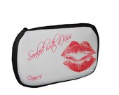 PERSONALIZED BRIDESMAIDS GIFTS-Set of Wedding Favors-Wedding Gifts- 8 Makeup Bags- Great Gifts for the Wedding Party
