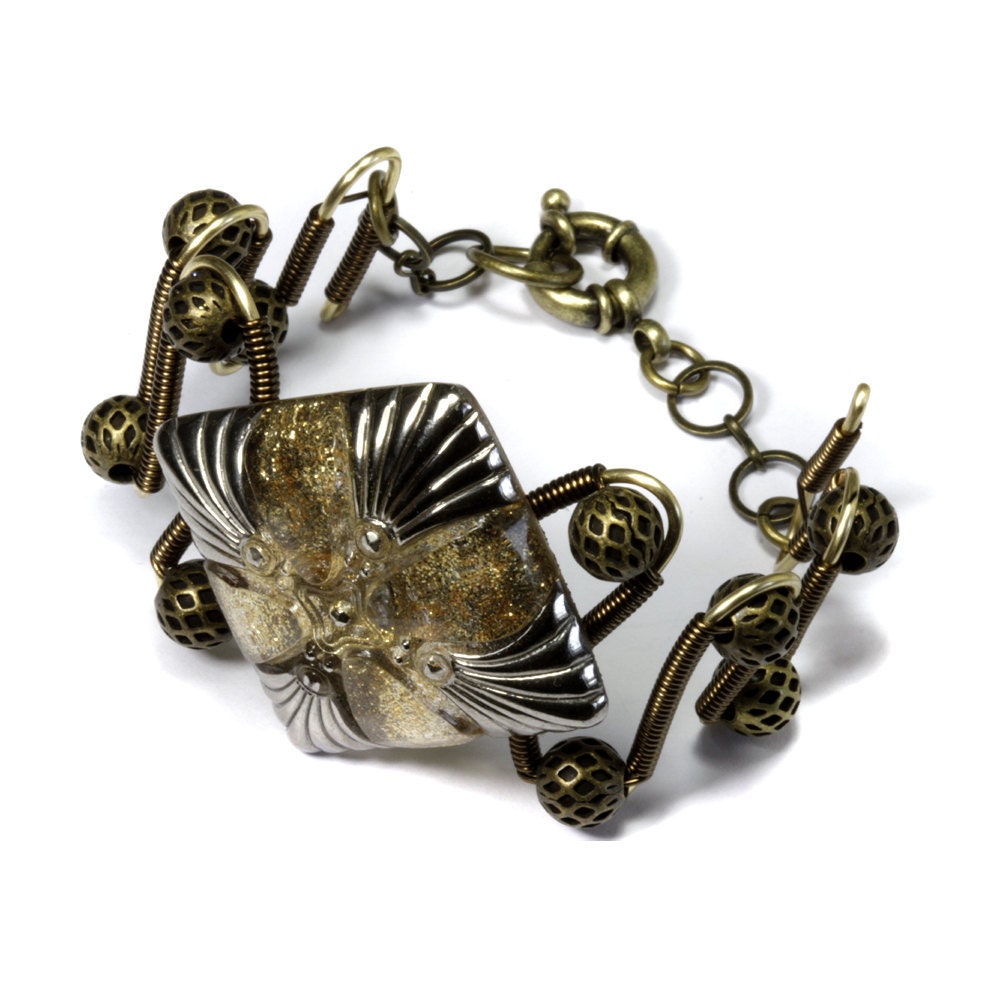 Bracelet - Czech Glass Golden  GLITTER SQUARE