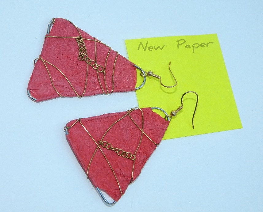 Red Nacho paper earrings