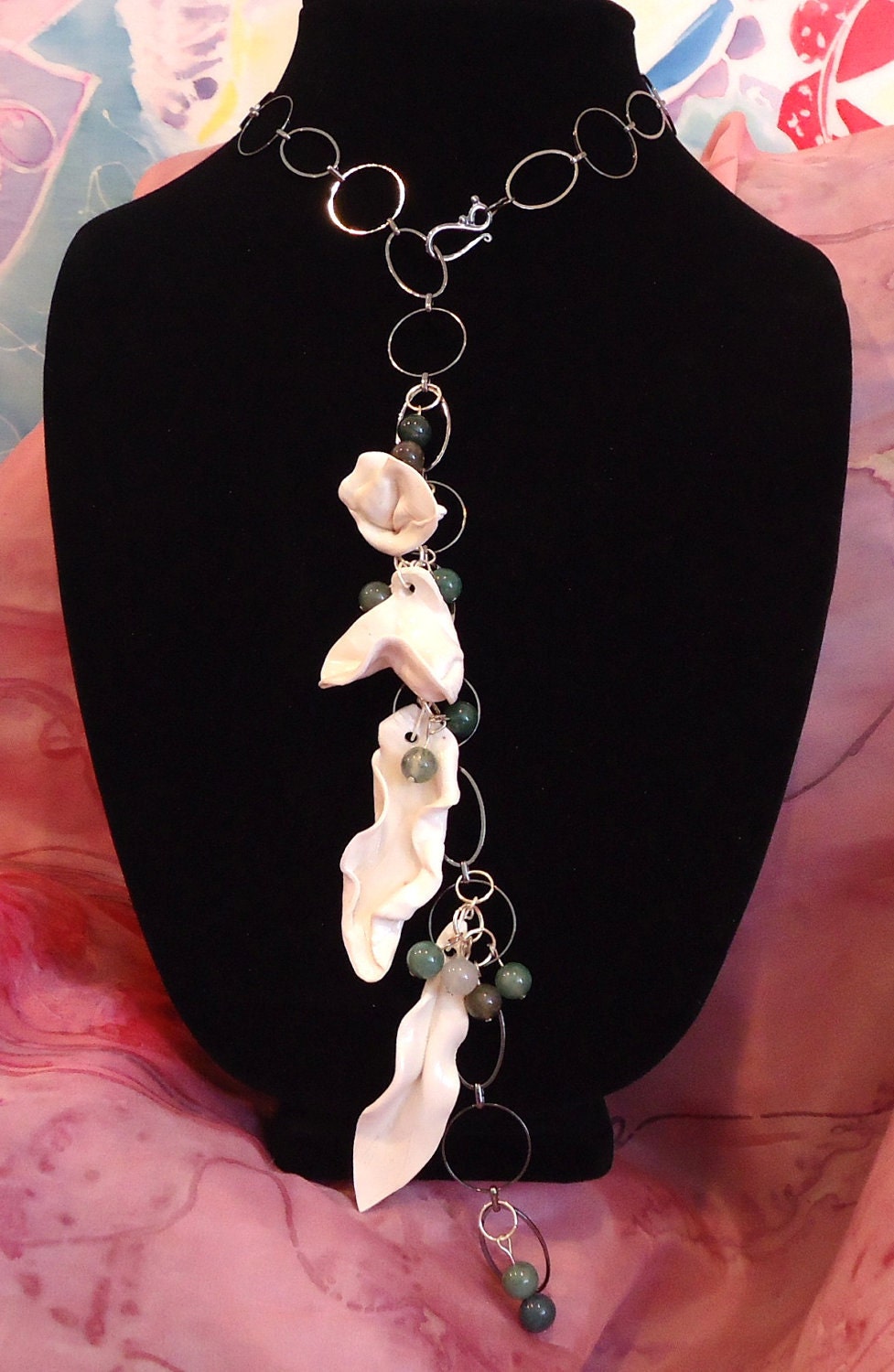Sexy White Flower Petal Gun Metal Necklace
