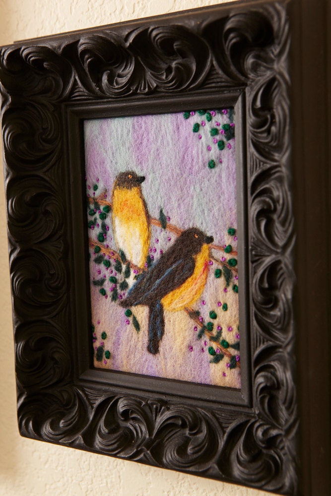Peaceful Pause Bird Wall Folk Art - Needlefelt in Vintage Frame