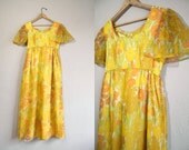 Vintage Maxi Dress / Vibrant Yellow Dress / Tulip Print / 1970s