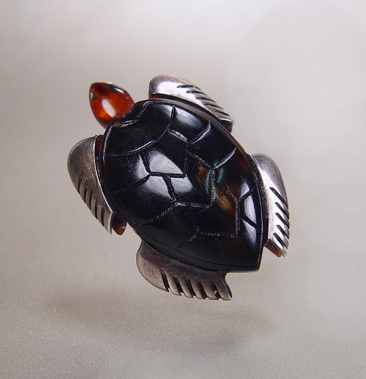 Arts & Crafts Tortoise Shell Pique Sea Turtle Brooch Sterling Silver Antique 1900s Jewelry