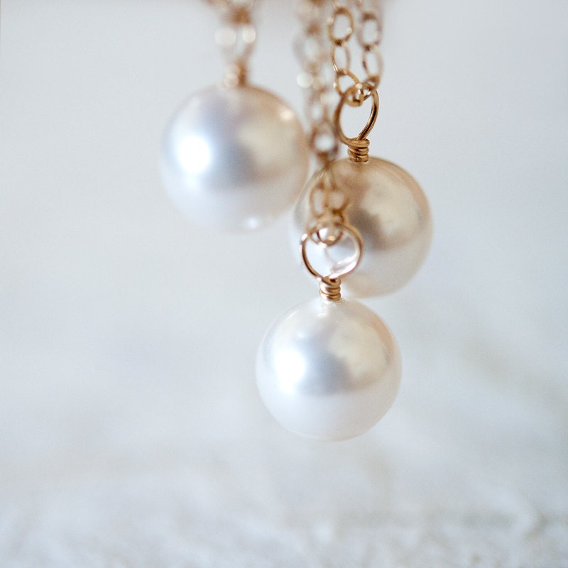 Bridesmaid Necklace SET . Beautiful Swarovski pearl on gold filled necklace. - DelicateSparkling