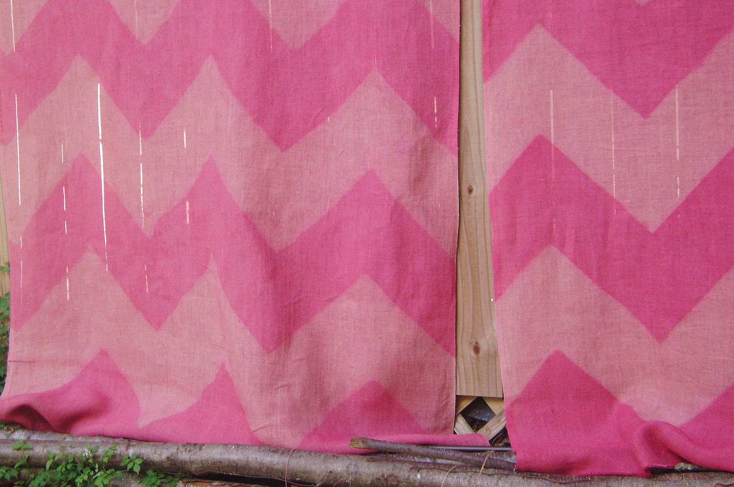 Pink Burlap Zig Zag Custom Curtain