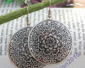 Pretty retro silver round with flower vine pattern earrings pendant vintage style