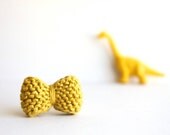 Bow ring knitted in chartreuse: READY TO SHIP