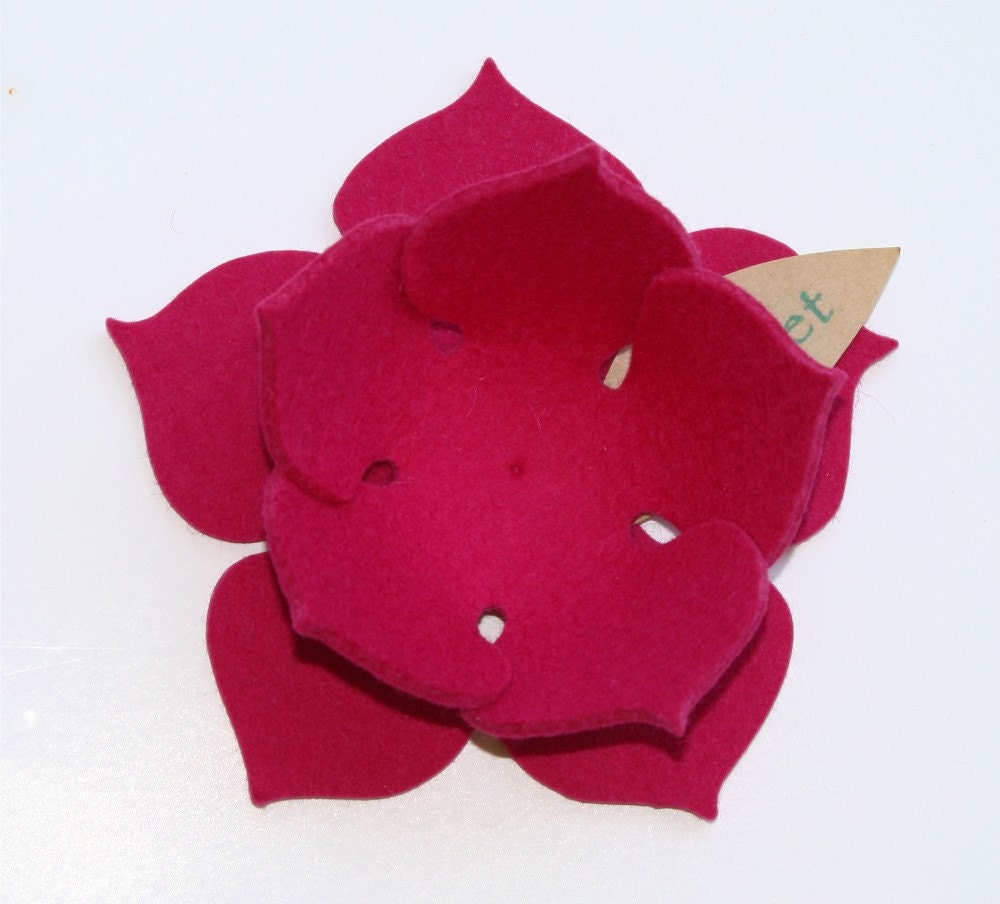 Lily Pad Felt Bowl in 3mm Virgin Merino Wool Felt-Fuchsia