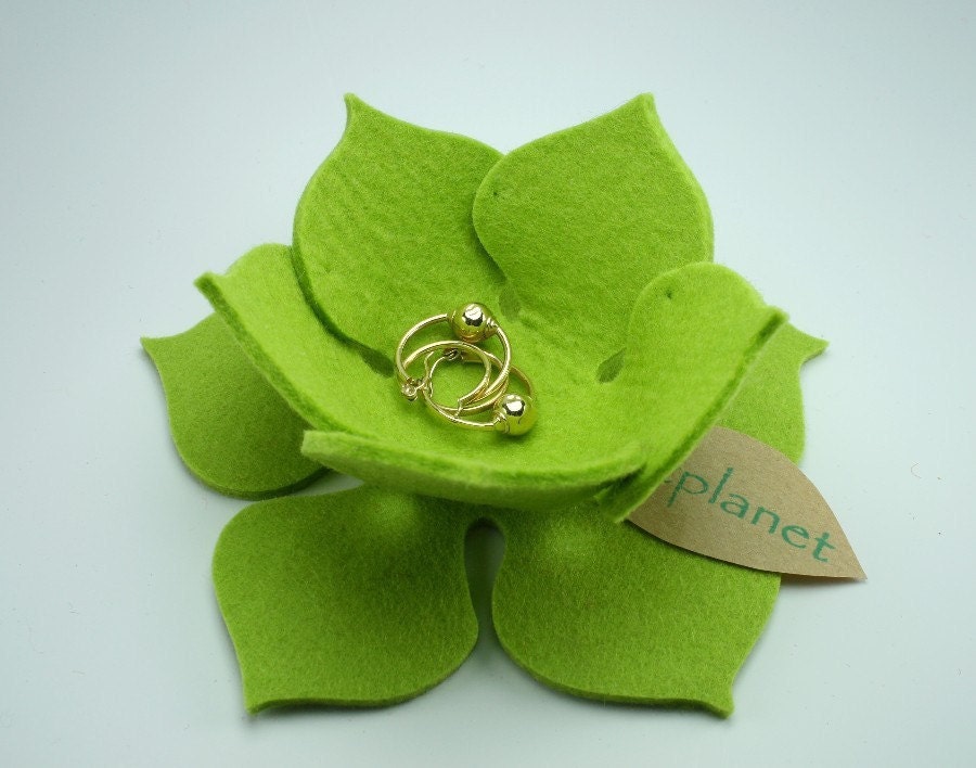 Lily Pad Felt Bowl in 3mm Virgin Merino Wool Felt-Lime