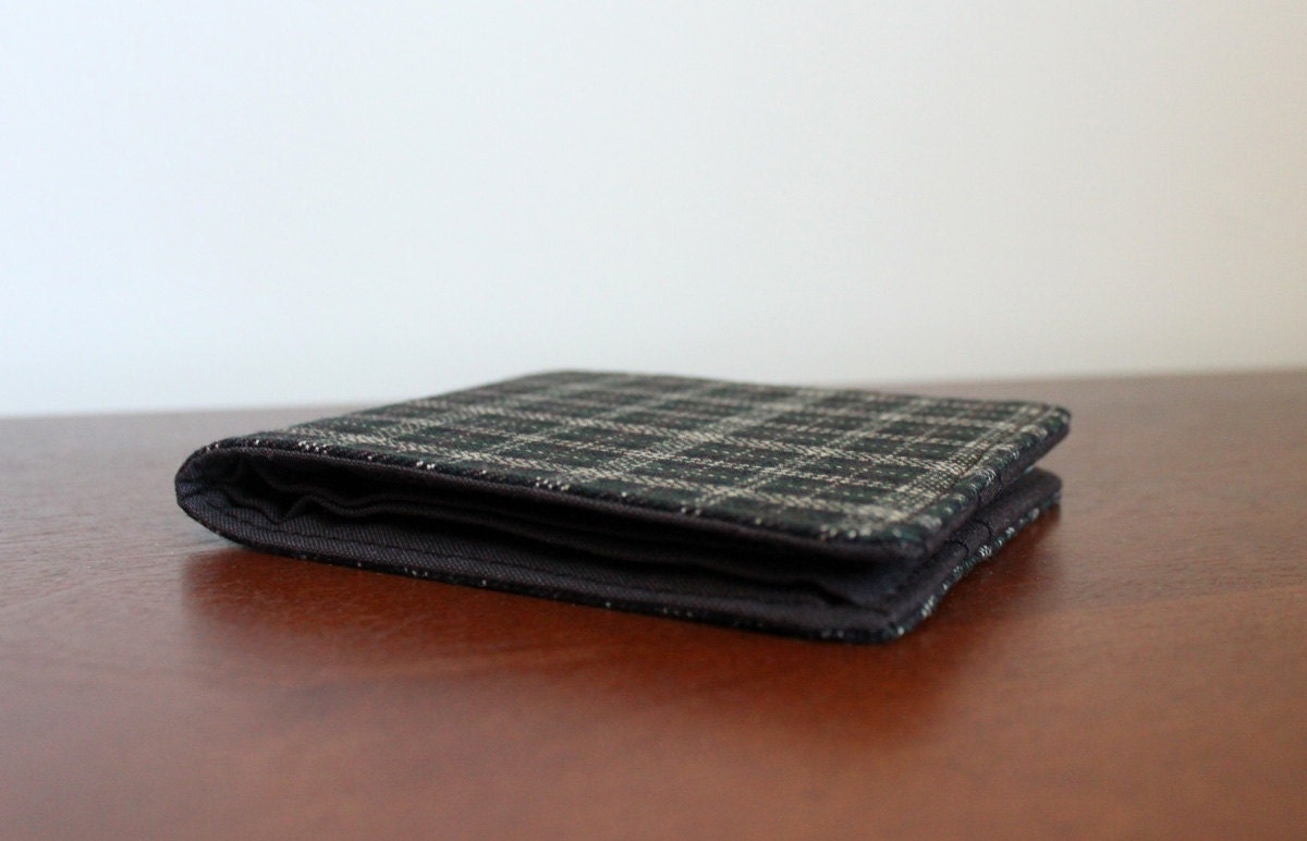 Mens 5 Pocket Billfold Wallet in Brown Flannel Plaid