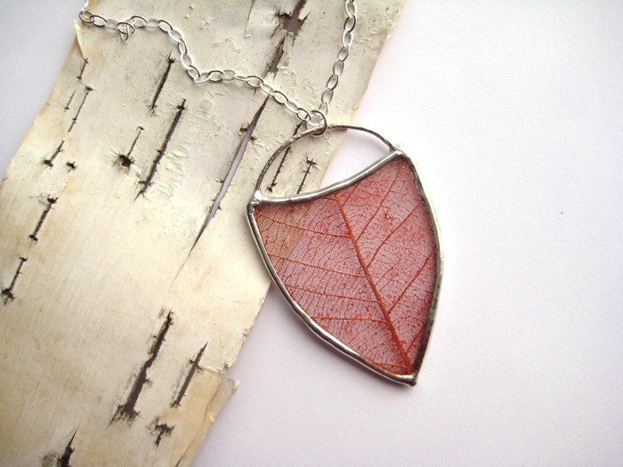 Shield Skeleton Leaf Necklace- red