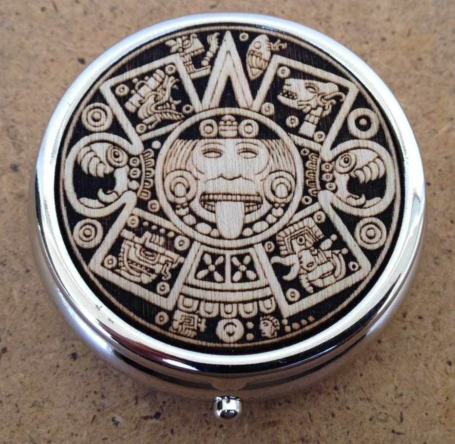 Aztec Wood Pill Box - Circle Design