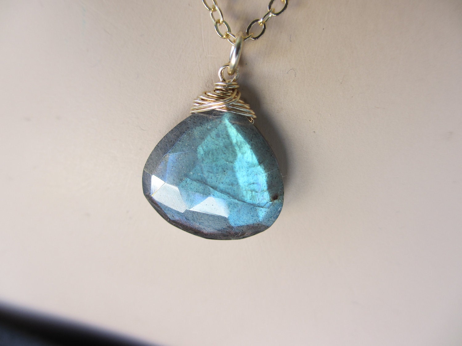 Aqua Labradorite Necklace, Labradorite Gold Necklace, Blue Green Labradorite Necklace, Blue Green Necklace