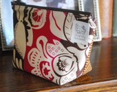 Small makeup pouch - perfect for keeping your purse organized