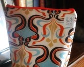 Medium makeup pouch - perfect for weekend trips